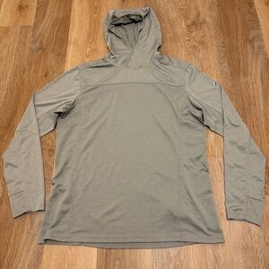 Kuhl Engineered Lightweight Hoody Men’s Medium Gray Performance Athletic Fishing